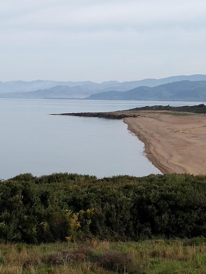 Tzanetos Seaside Villa Kyparissia Luaran gambar