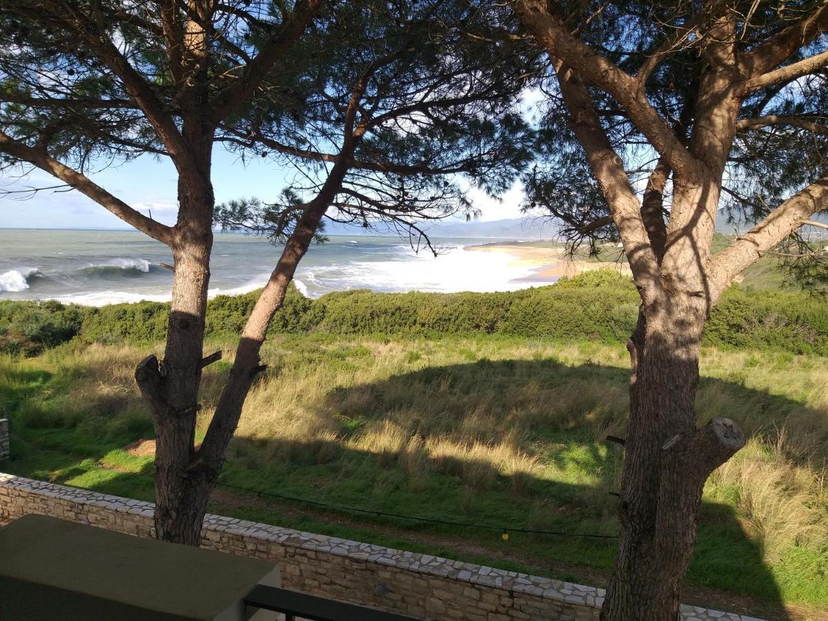Tzanetos Seaside Villa Kyparissia Luaran gambar